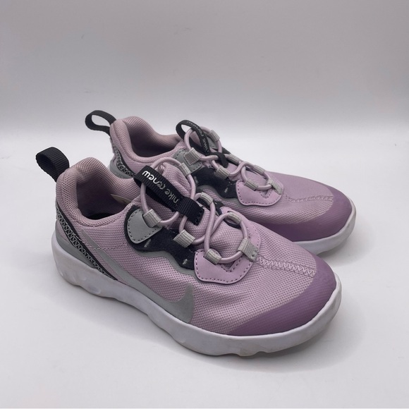 Girls Nike Renew Element 55 Iced Lilac Sneakers Size 9 - Picture 1 of 6